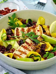 Zucchini-Raw mit Auberginen-Vinaigrette