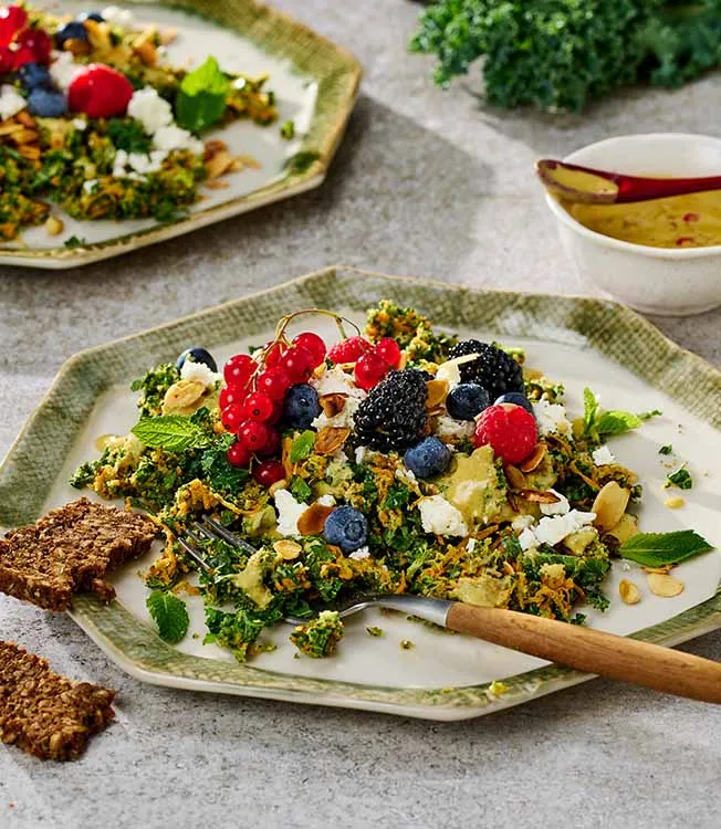 Grünkohl-Brokkoli-Salat mit Feta