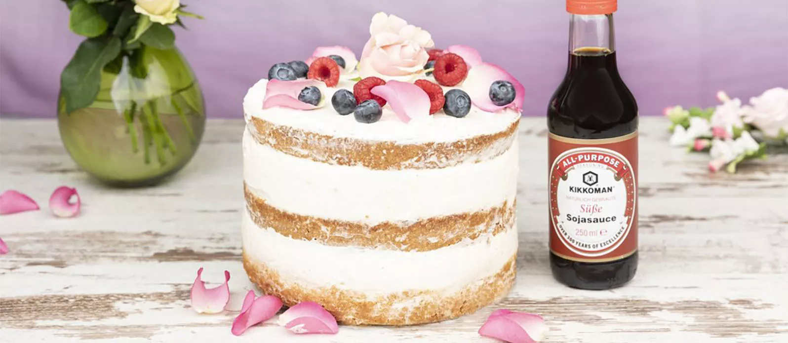Kikkoman Naked Cake mit Vanillecreme