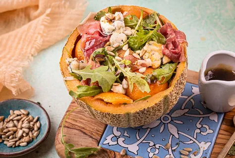 Rucolasalat mit Melone und Parma Schinken