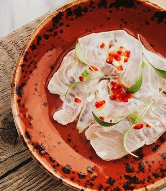 Weissfisch-Carpaccio mit Ponzu-Dressing