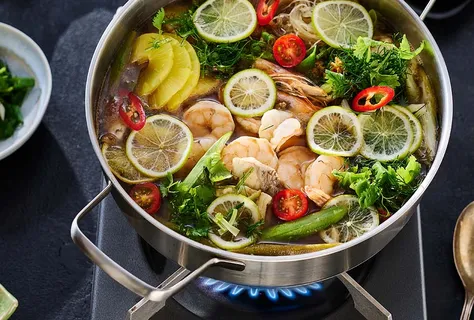 Lẩu Cá Chua – vietnamesischer Fisch-Hot-Pot