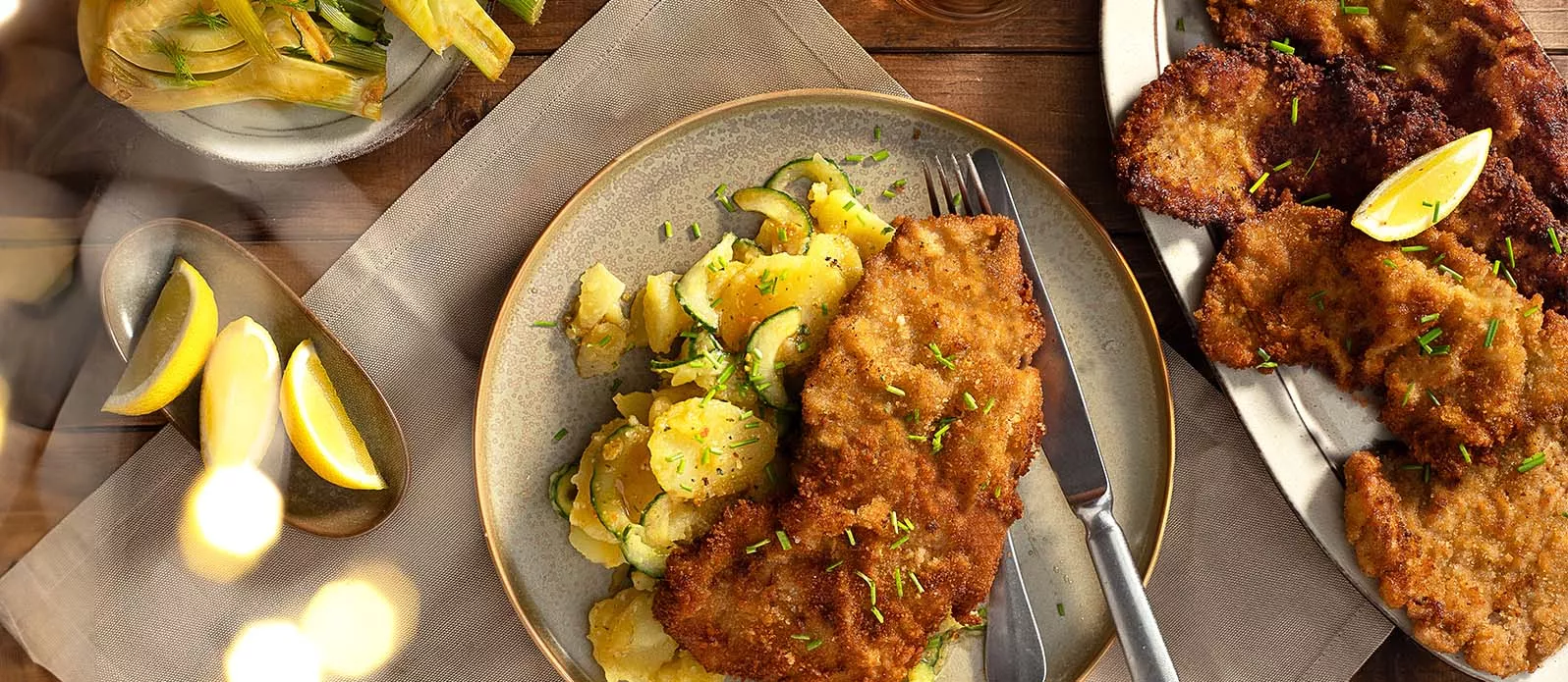 Kalbsschnitzel mit Kartoffelsalat und Orangen-Fenchel