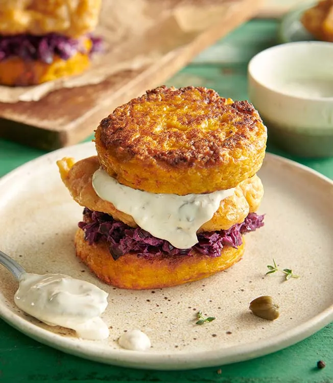 Chicken-Burger im Kürbis-Rösti-Bun | Kikkoman