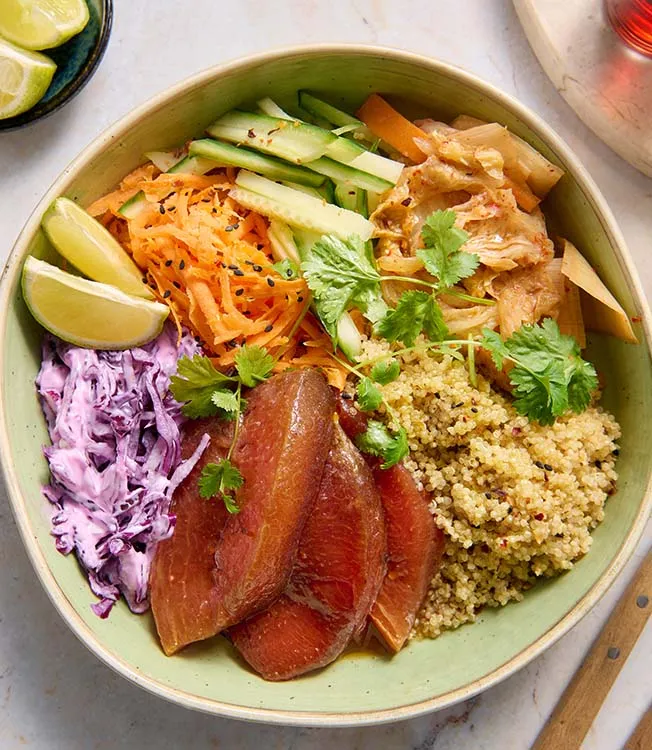 Ceviche à la Lachs mit Wassermelone & Quinoa