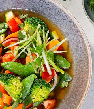 Bunte Gemüsesuppe
