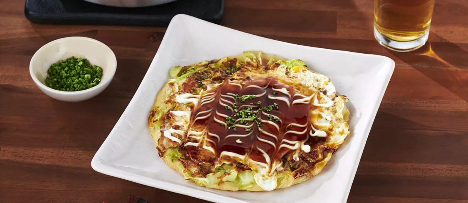 Okonomiyaki mit Fleisch Buta-Tama