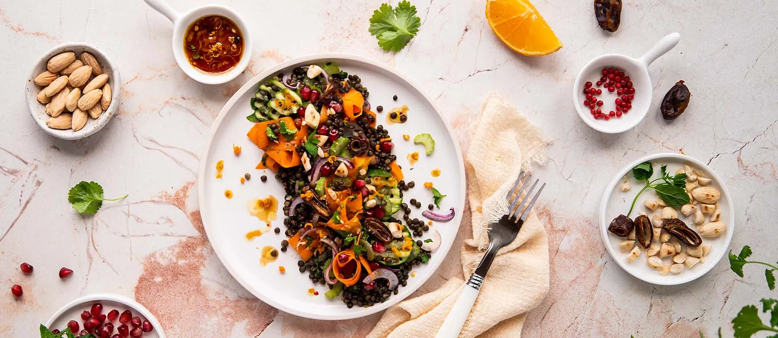 Linsensalat mit Datteln & Zitrusdressing