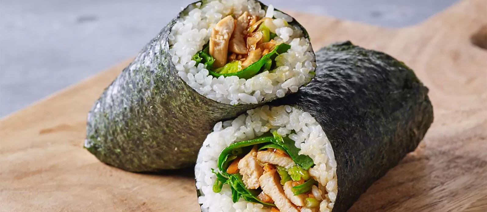 Hühnchen und Lauch Reis Wrap
