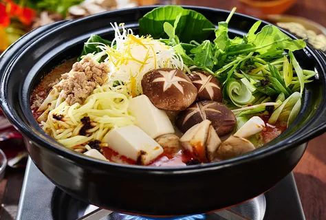 Sojamilch-Hot-Pot Dandan-Style