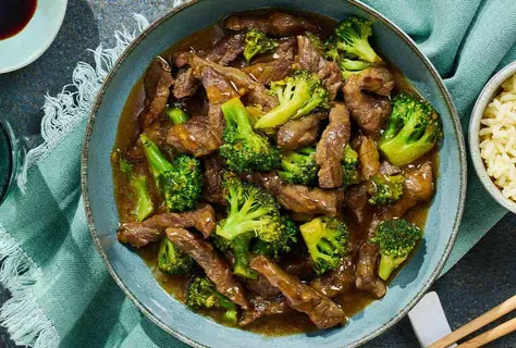 Rindfleisch mit Brokkoli