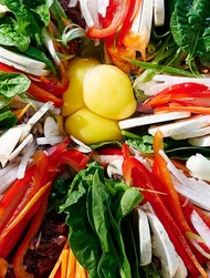 Koreanischer Jeongol Hot Pot „Sukiyaki“