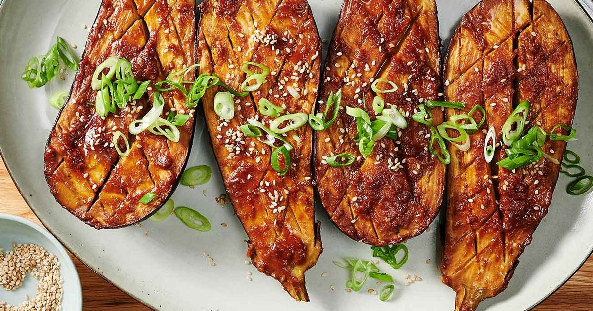 Gebratene Aubergine mit Miso und Honig | Kikkoman
