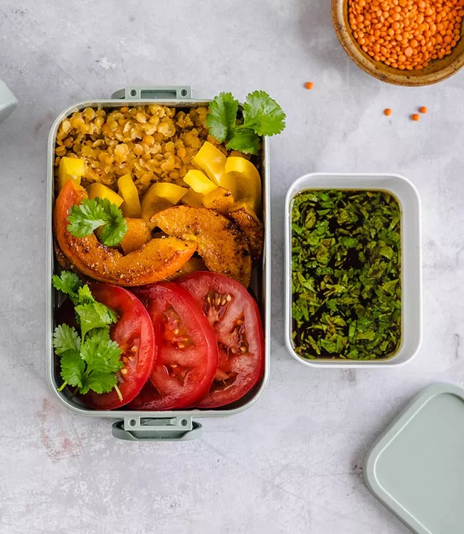 Linsen-Bowl mit gebackenem Kürbis