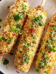 Mexikanischer Mais mit spicy Käse