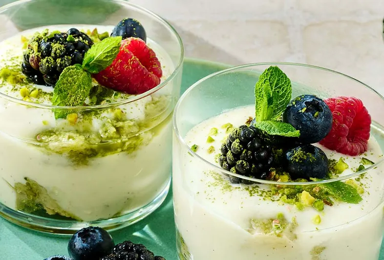 Veganes Tiramisu mit Matcha & Tamari