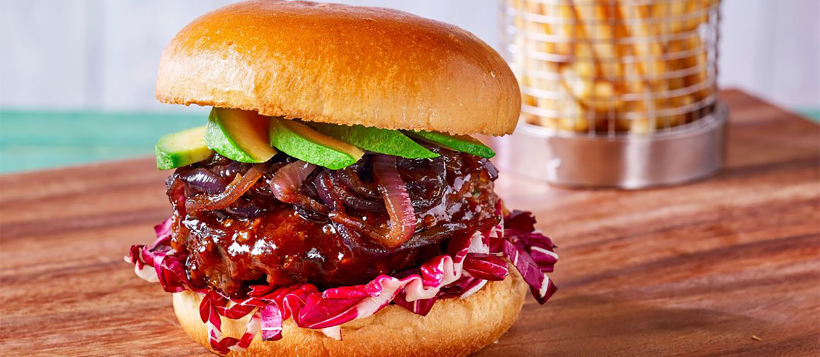 Beef Burger mit karamellisierten Zwiebeln | Kikkoman